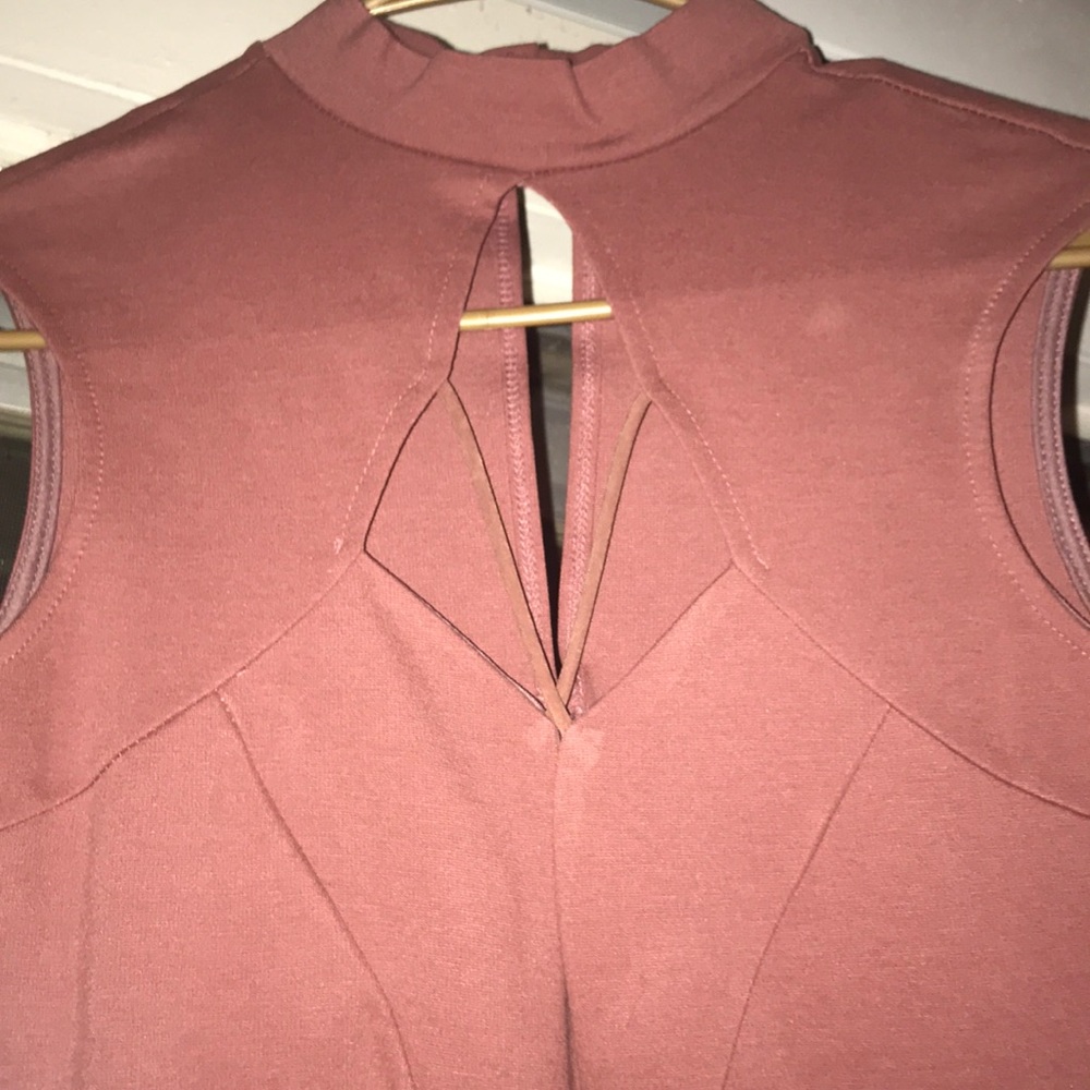 Windsor dark mauve dress size medium brand new!